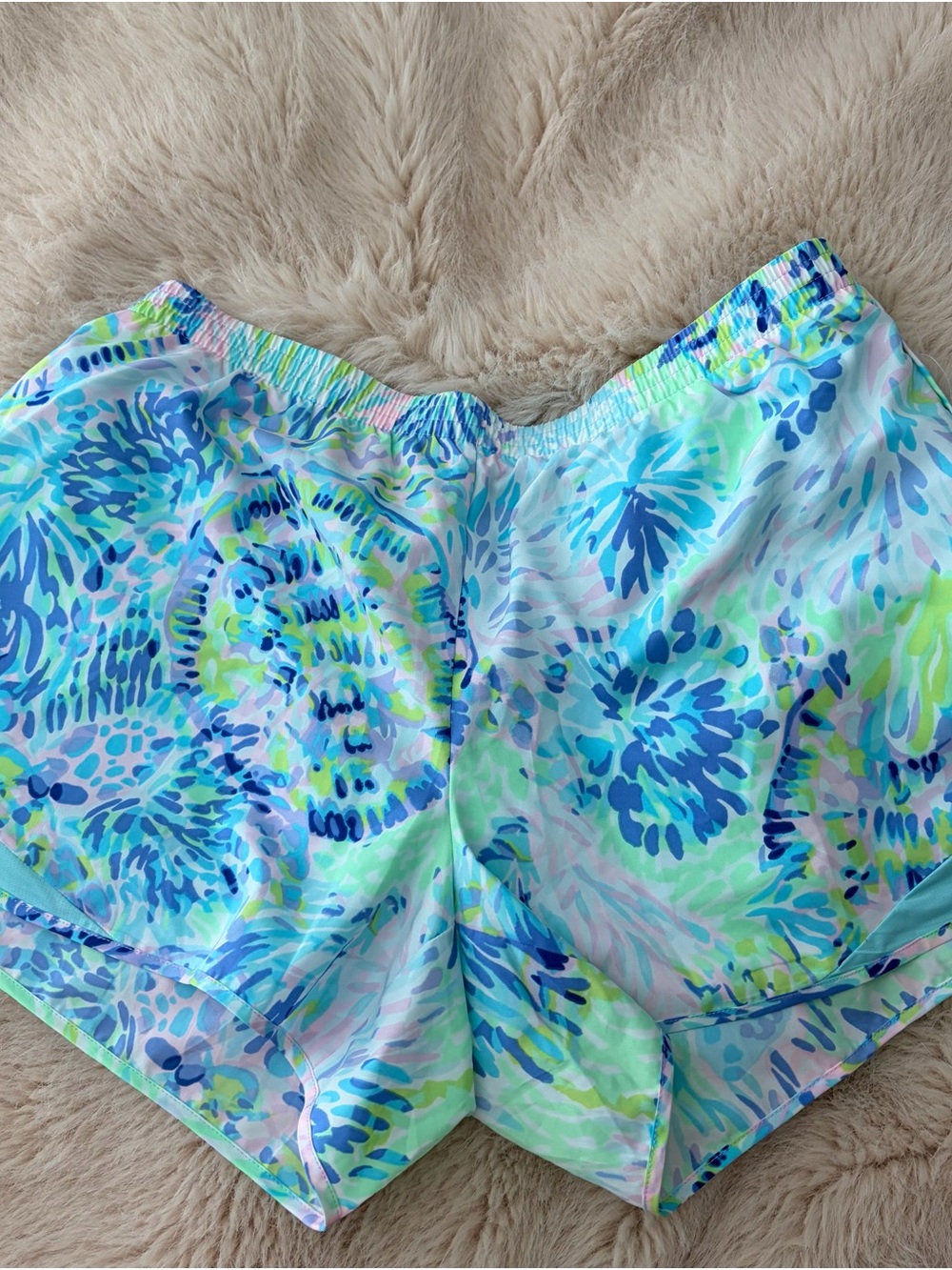 Lilly Pulitzer Luxletic Like New Vibrant  Blue & Green Printed Athletic Shorts
